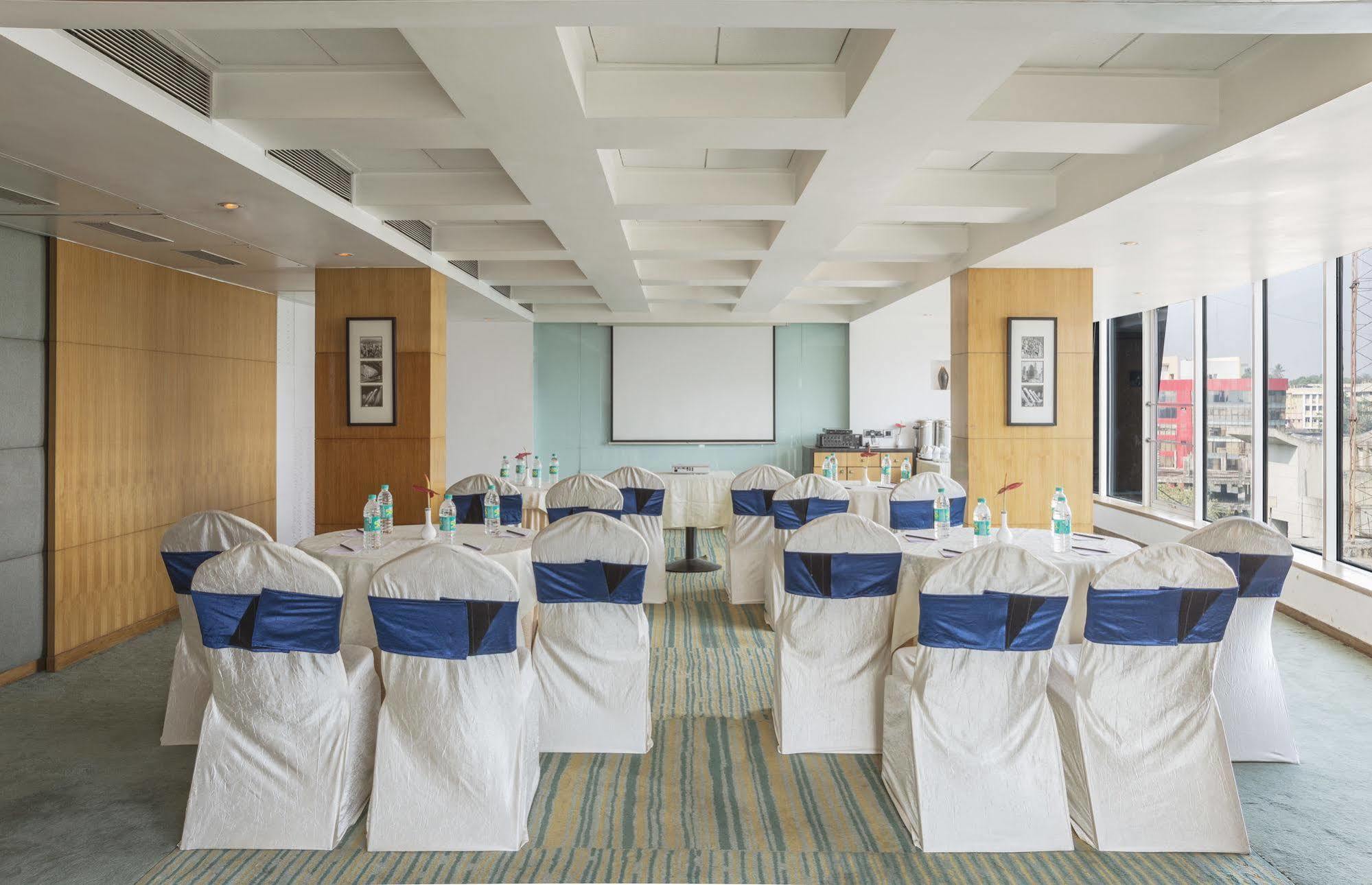 Hotel The Regale By Tunga à Bombay Extérieur photo